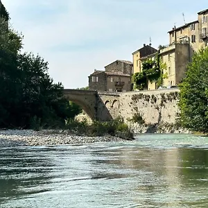 Apartment Sur Le Pont