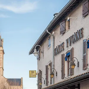 Logis Tante Yvonne & Son Restaurant Semi-gastronomique - Lyon Nord 3*, Quincieux Frankreich