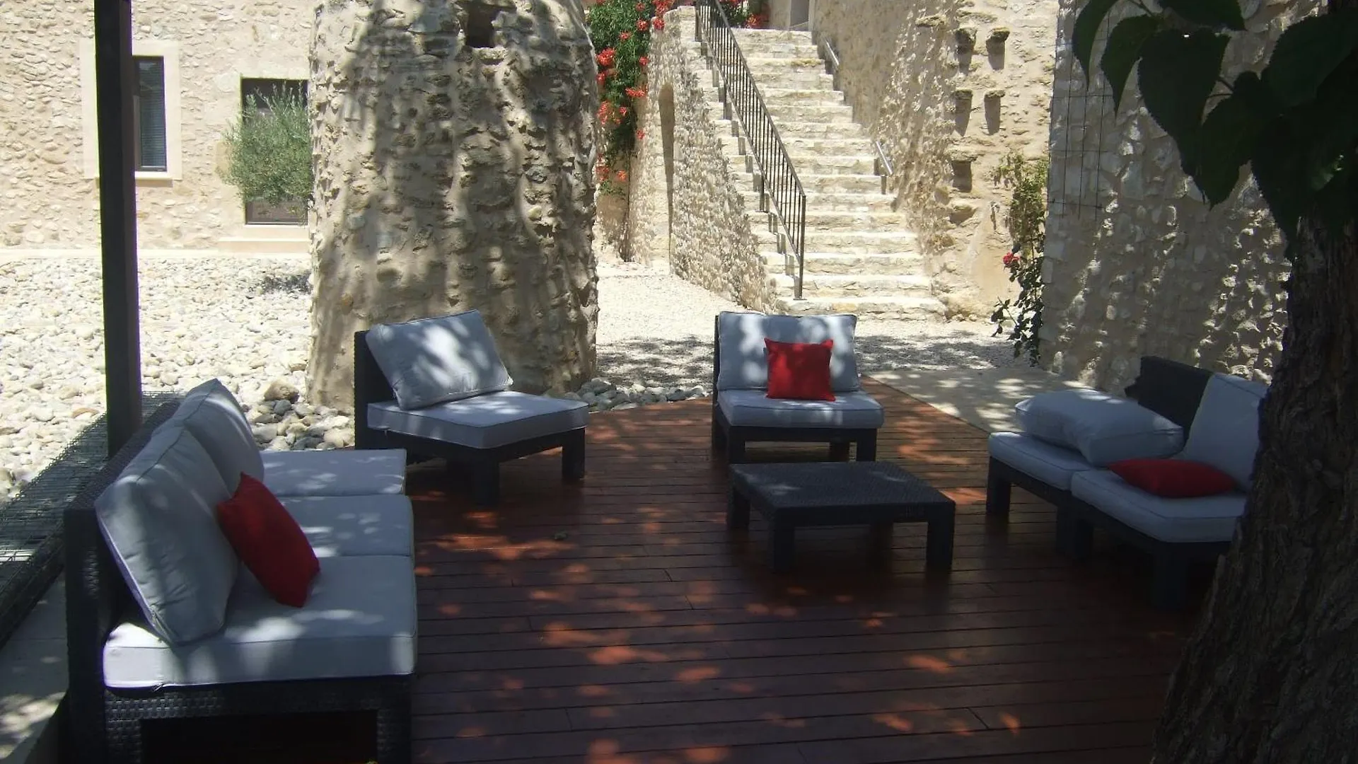 Frühstückspension Le Jour Et La Nuit, Maison D'Hotes Vaison-la-Romaine