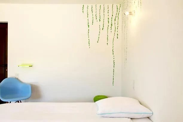 Le Jour Et La Nuit, Maison D'Hotes Vaison-la-Romaine Bed & Breakfast